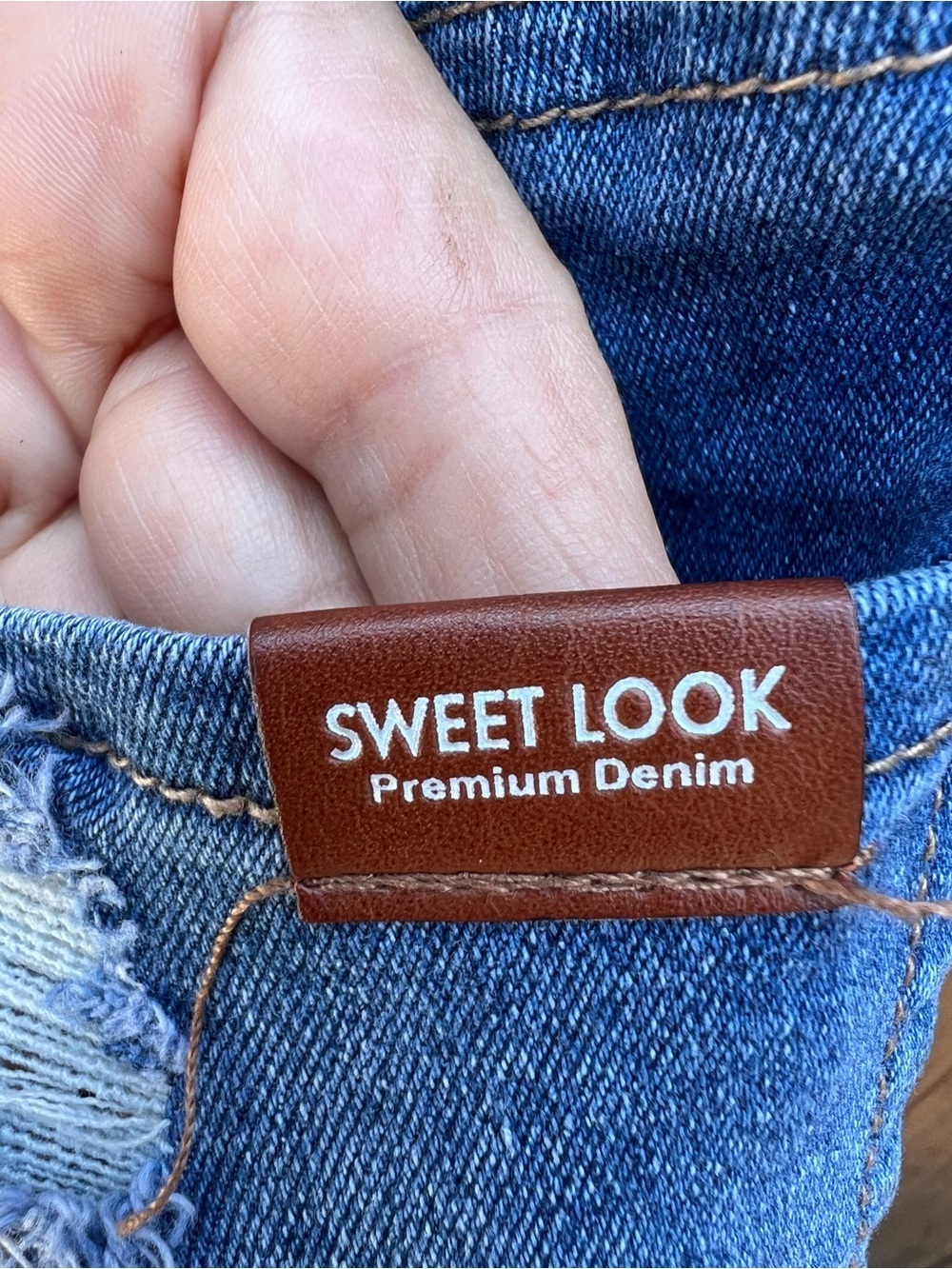 Women Blue Denim Short Overalls - Tee Styling Size 7 - Picture 4 of 6